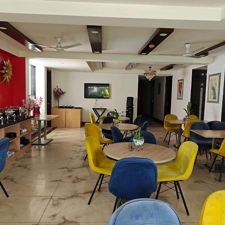 Posh Residency Huda City Center Gurgaon Exterior foto