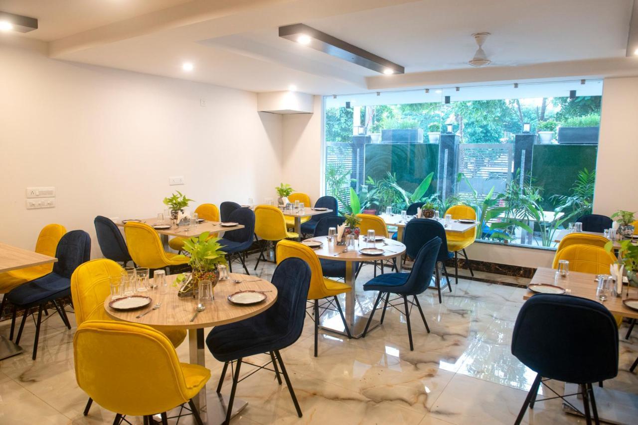 Posh Residency Huda City Center Gurgaon Exterior foto
