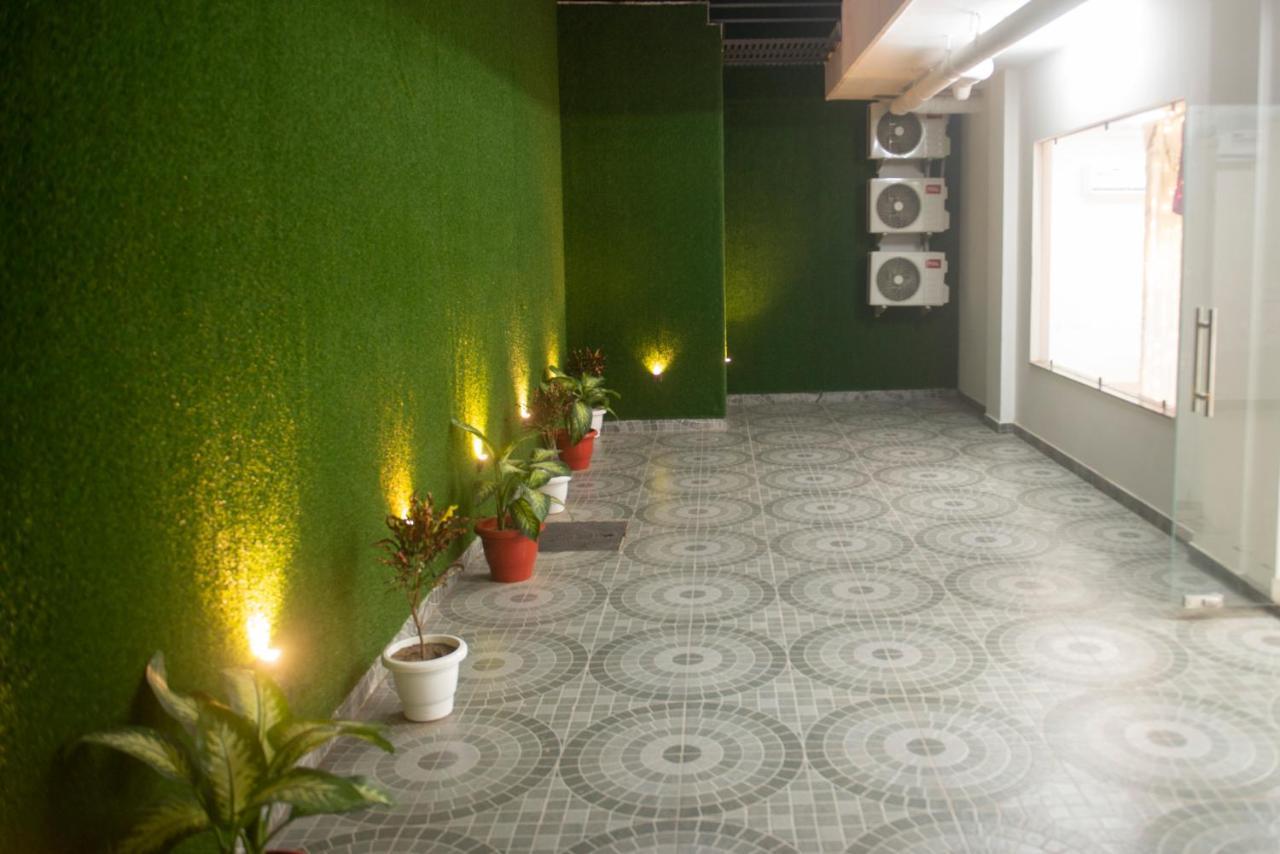 Posh Residency Huda City Center Gurgaon Exterior foto