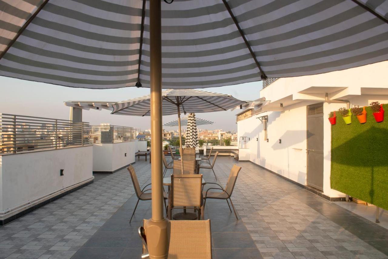 Posh Residency Huda City Center Gurgaon Exterior foto