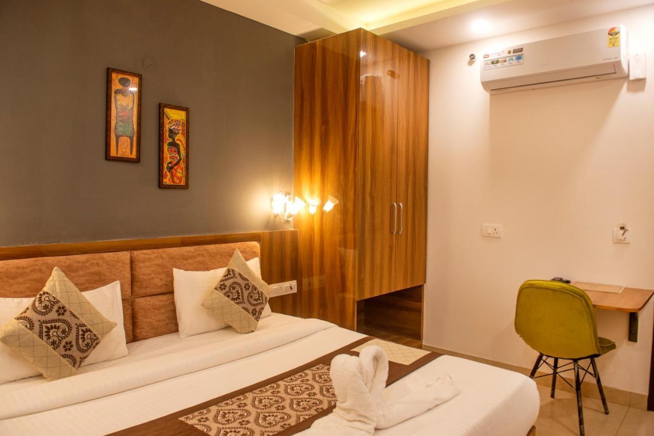 Posh Residency Huda City Center Gurgaon Exterior foto