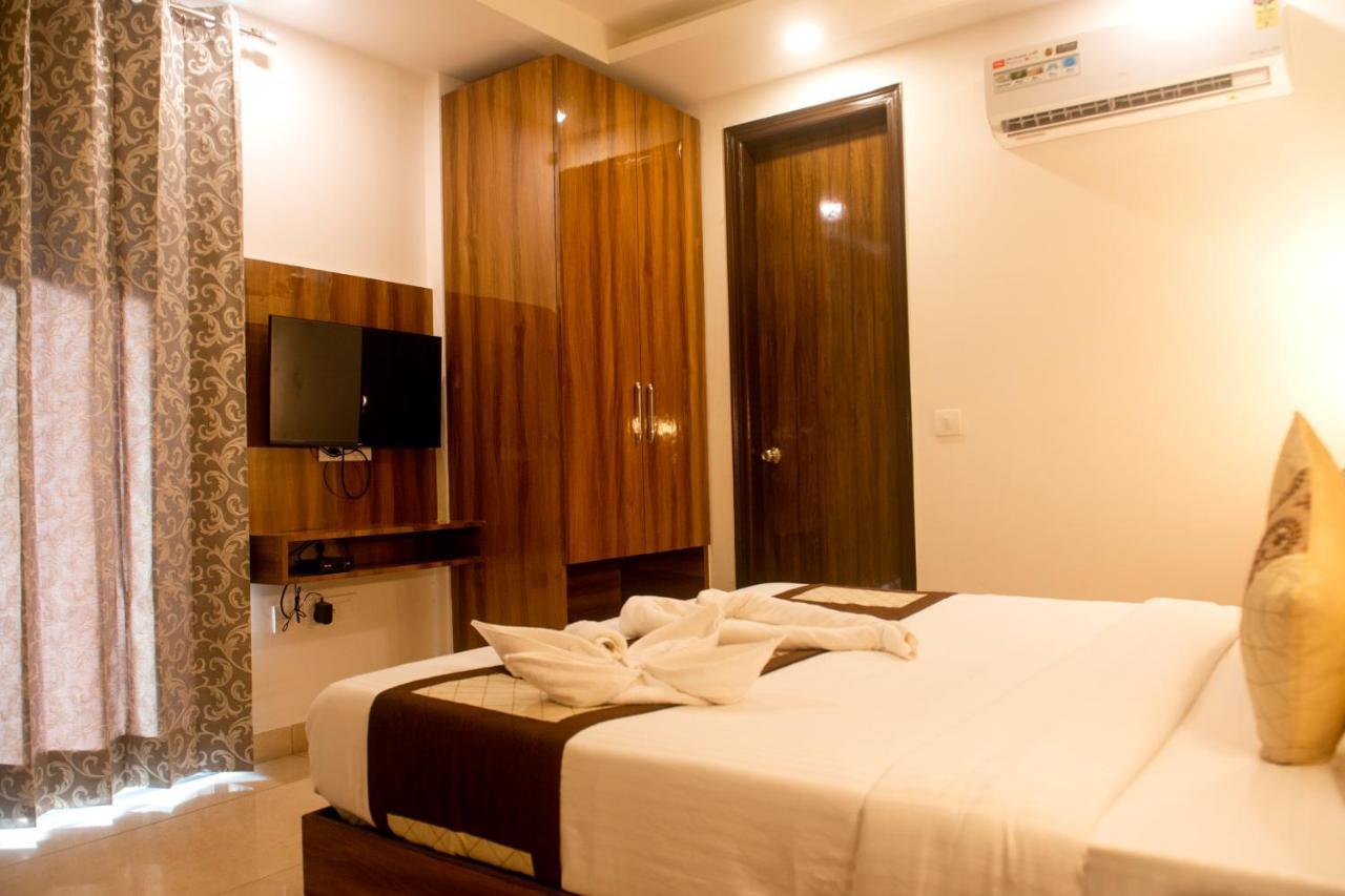 Posh Residency Huda City Center Gurgaon Exterior foto